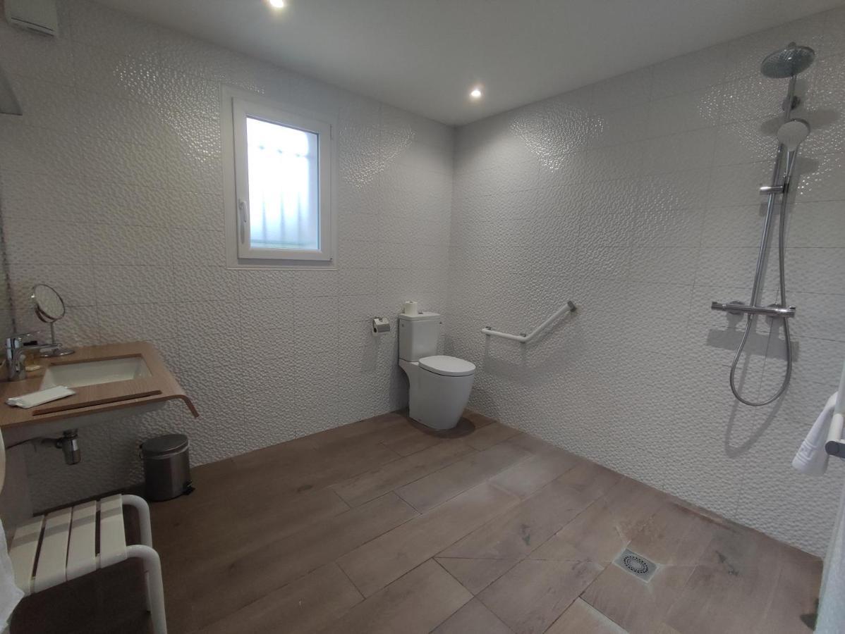 Contact Hotel Le Provencal Bordeaux Lac Екстер'єр фото