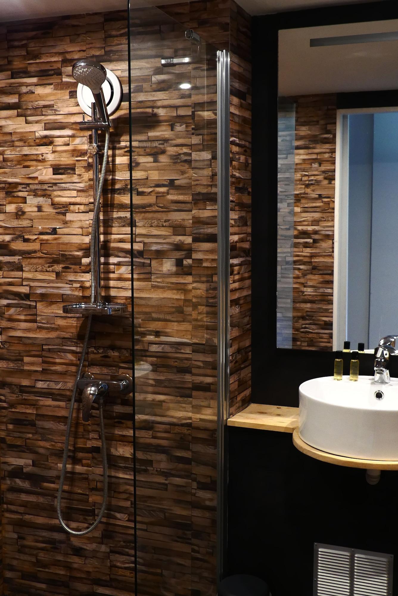 Contact Hotel Le Provencal Bordeaux Lac Екстер'єр фото